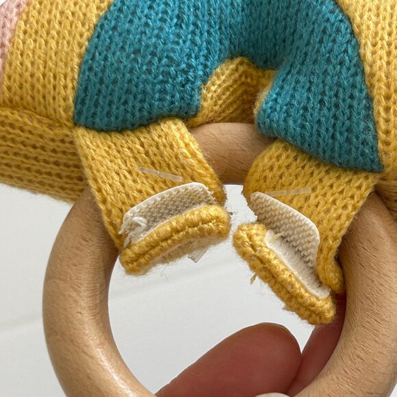 Itzy Ritzy and Cloud Island Rainbow Rattle Plush Baby Toy Teething Ring Lot Of 2 - Picture 10 of 15